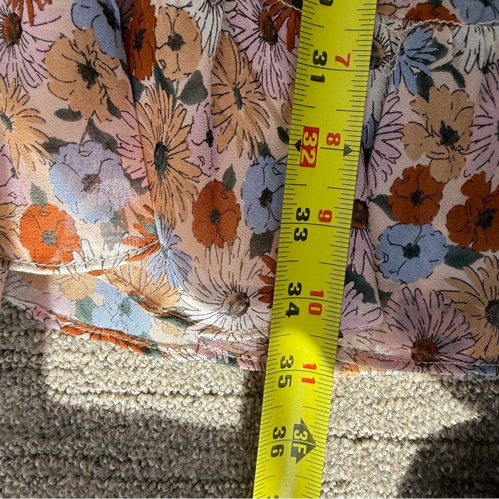 ASTR The Label Tiered Floral Dress Size Extra Large - Picture 8 of 8